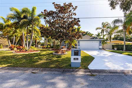 301 S Pegasus Ave Clearwater, FL 33765