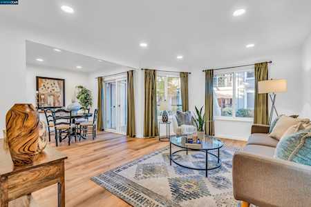 1530 Sunnyvale Ave Walnut Creek, CA 94597