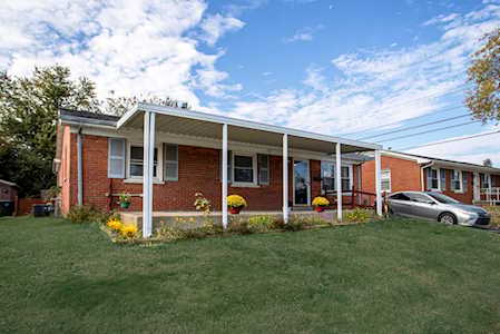 2091 Spring Station Dr Lexington, KY 40505