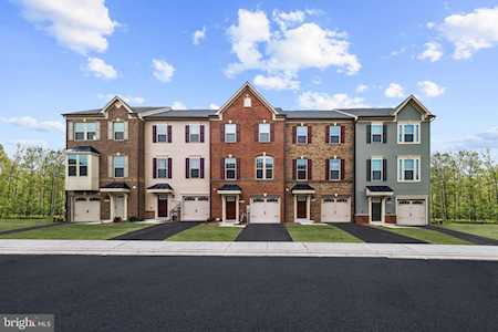 7859 Brandy Station Rd Hanover, MD 21076