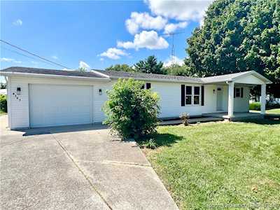 4307 E Canton Rd Salem, IN 47167