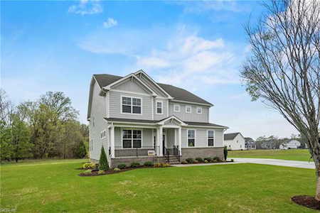 4244 Caps Creek Dr Suffolk, VA 23435