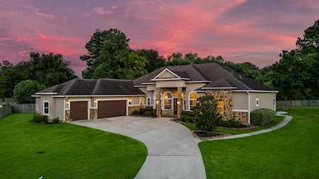 6118 Valhalla Dr Spring, TX 77379