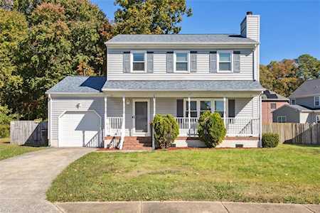 106 Watts Dr Hampton, VA 23666
