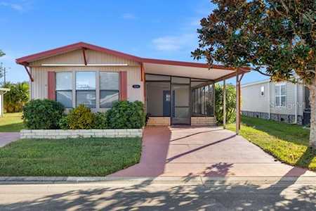 3114 Hickory Dr Zephyrhills, FL 33543