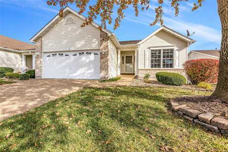 23 Silo Ct Wentzville, MO 63385