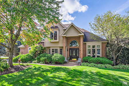 3619 Beresford Dr Woodstock, IL 60098