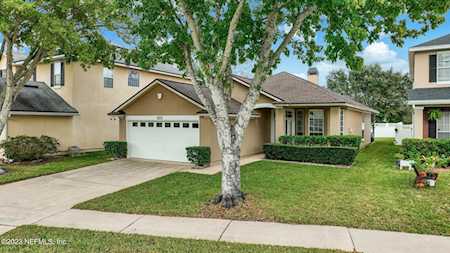 827 Briarcreek RD Jacksonville, FL 32225