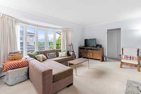 6220 Canada Way Burnaby, BC V5E 3P2
