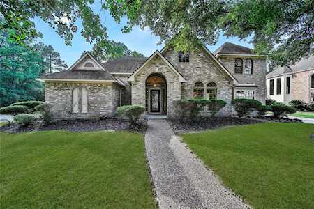 5414 Sycamore Villas Dr Kingwood, TX 77345