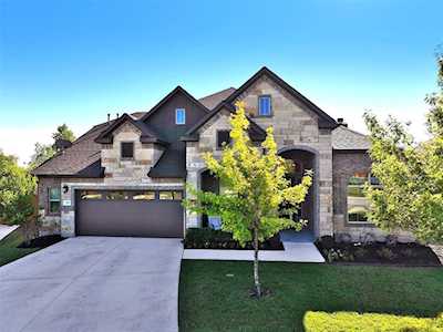 3217 Chalice Well DR Pflugerville, TX 78660