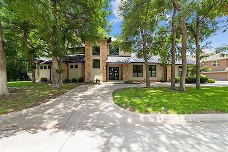 6109 Forest River Drive Fort Worth, TX 76112