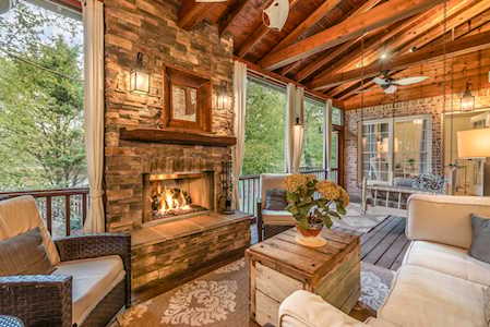 9461 Calais Ct Brentwood, TN 37027