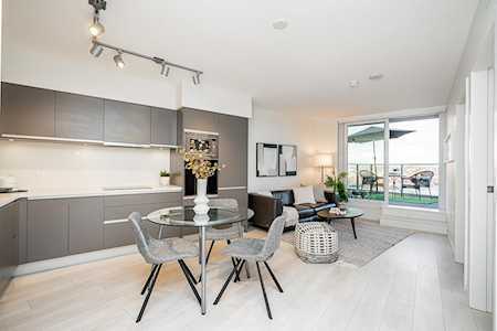 180 E 2nd Avenue #1205 Vancouver, BC V5T 0K4