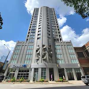 600 N Dearborn St #1701 Chicago, IL 60654