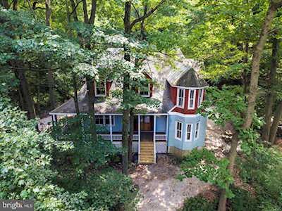 4421 Conestoga Rd Elverson, PA 19520