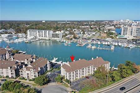 401 Harbour Point #102 Virginia Beach, VA 23451
