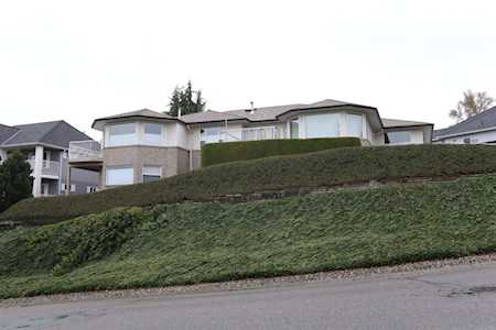 8672 Sunrise Drive Chilliwack, BC V2R 3J1