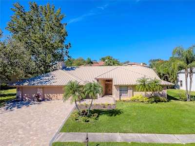 119 Wood Creek Dr S Safety Harbor, FL 34695