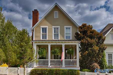 19 NW Chalkstone Street Huntsville, AL 35806