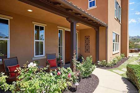 6856 Estrella De Mar Carlsbad, CA 92009