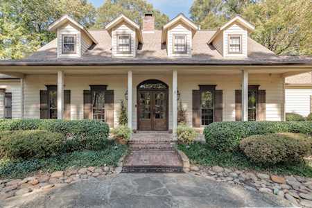 910 N Rocky Hills Cv Cordova, TN 38018