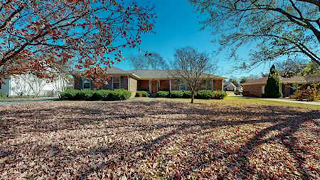 2518 Choctaw Trce Murfreesboro, TN 37129
