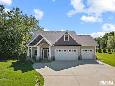 687 Northfork Rd Metamora, IL 61548
