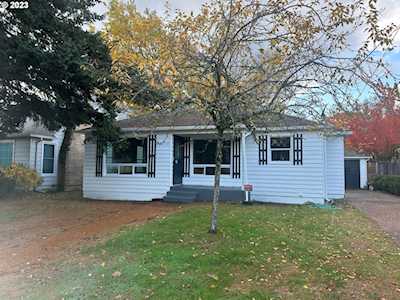 4218 NW Columbia ST Vancouver, WA 98660