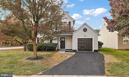102 N Katrin Circle New Castle, DE 19720