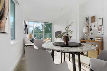 1365 Davie Street #403 Vancouver, BC V6E 1N5