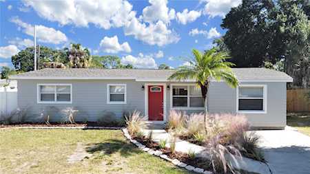 7702 Springside Ln Tampa, FL 33615