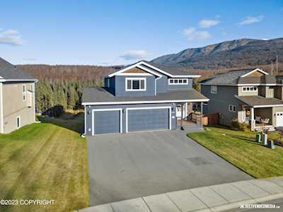 13869 Akers Circle Eagle River, AK 99577