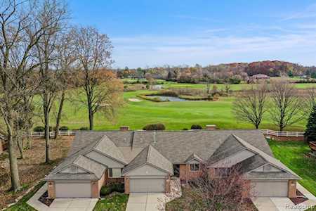 1851 Pebble Creek Dr Canton Twp, MI 48188