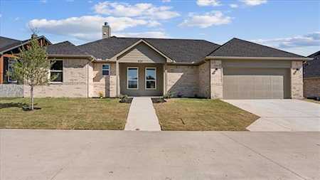 824 E Heath Street Rockwall, TX 75087
