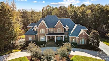 1203 Silver Arrow Ct Fort Mill, SC 29715