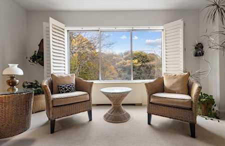 22 Chestnut Pl #516 Brookline, MA 02445