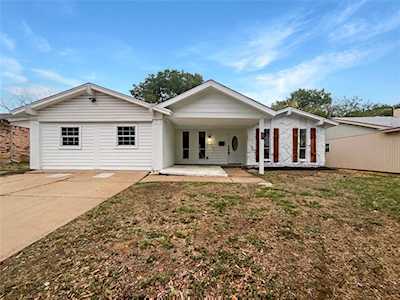 4129 Portland Street Irving, TX 75062