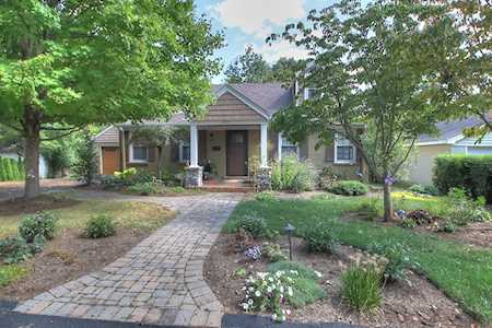 1864 Wildwood Ave Lexington, KY 40503
