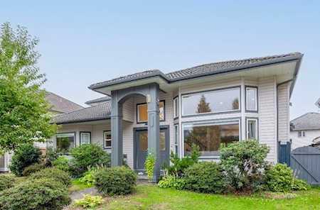 878 Riverside Drive Port Coquitlam, BC V3B 7T3