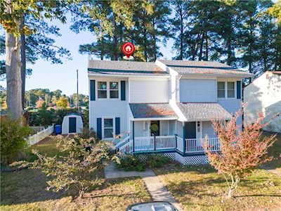 132 Edna St Chesapeake, VA 23322