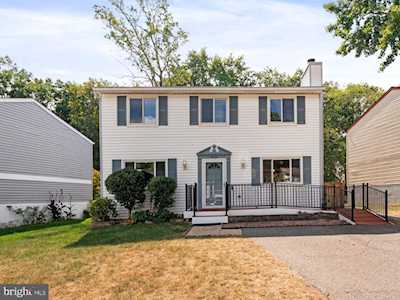 8476 Rippled Creek Ct Springfield, VA 22153