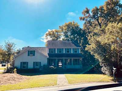 757 Sappho Court Mount Pleasant, SC 29464