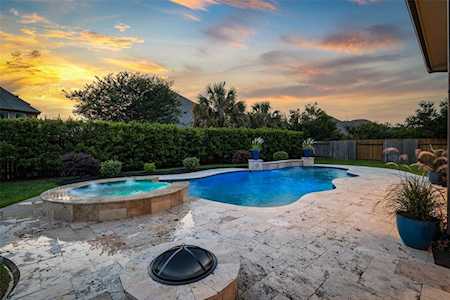 1020 Point Isabel Ln Friendswood, TX 77546