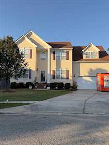 1000 Roxbury Ct Chesapeake, VA 23320