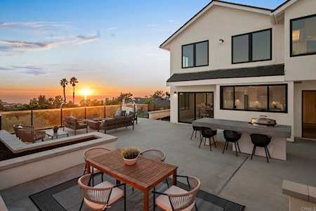 7110 Caminito Donoso La Jolla, CA 92037