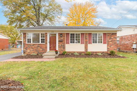 6206 Dart Dr Louisville, KY 40291