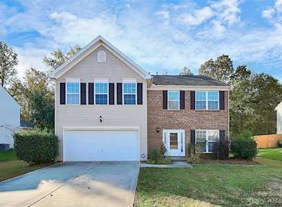 1782 Canebrook Glen York, SC 29745