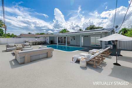 1530 SE 24th Ave Pompano Beach, FL 33062