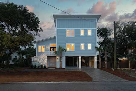 122 W Cooper Avenue Folly Beach, SC 29439